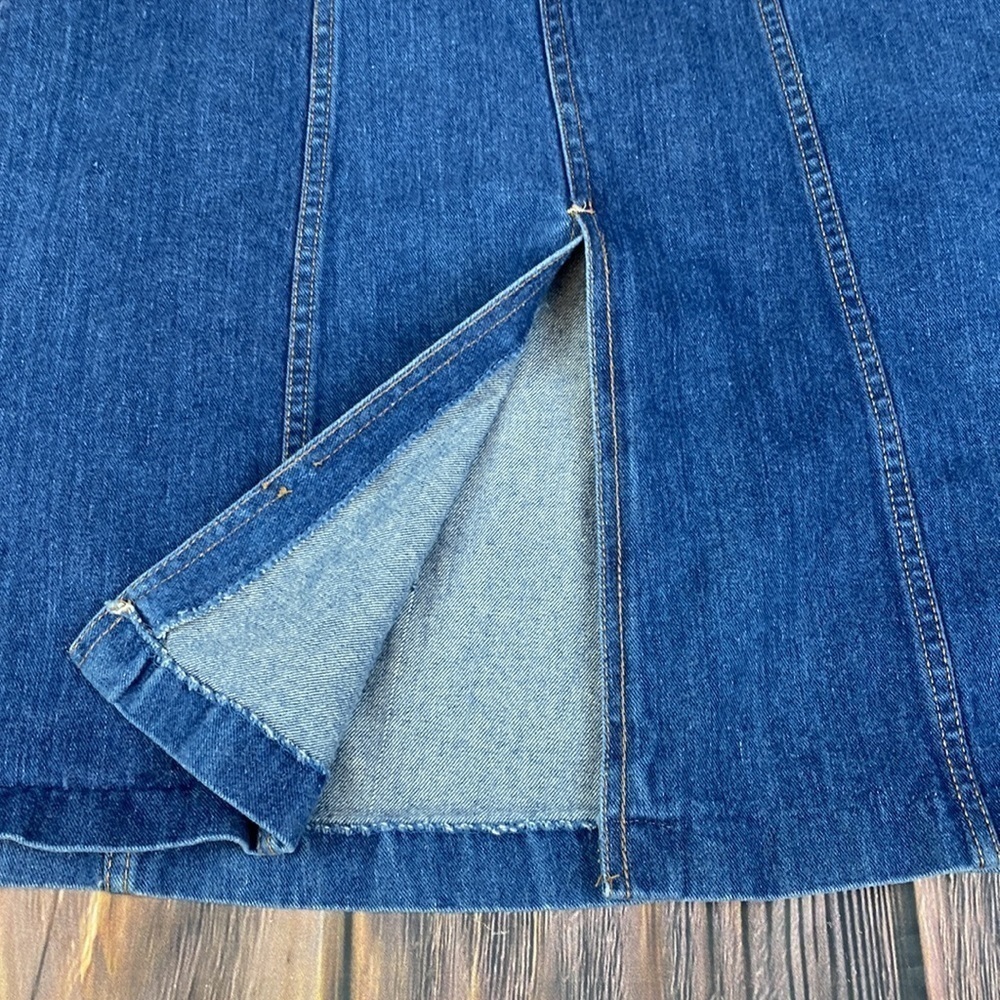 Vintage Bay Britches Blue Denim Skirt With Front Slit- Vintage Sz 9/10 Waist 14โ - Picture 2 of 13
